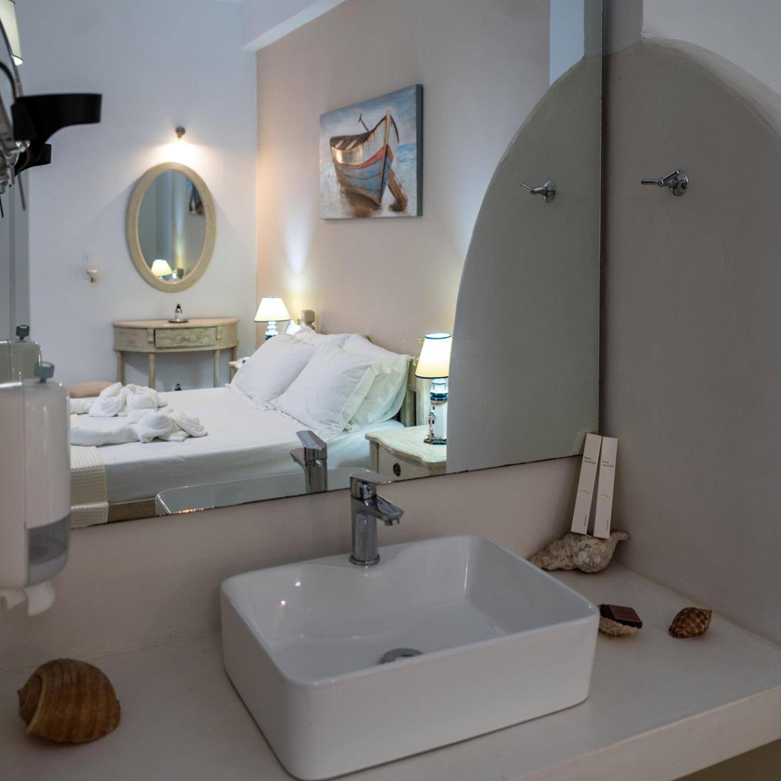 Giasemi Rooms Livadi  Eksteriør bilde